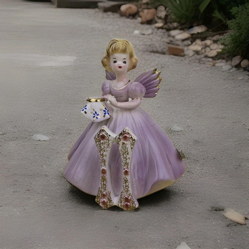 Vintage Josef Originals Made in Japan‎ Angel Figurine – Lavender Gown, Gold Trim